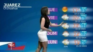 Mariana Yanar Rica Nalgona En Minifalda Blanca HD