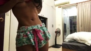 Chinese Fit Girl Lean ABS 3