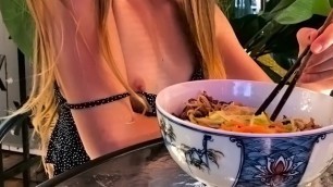 Fit Babe Flashing in Restaurant & Public Masturbation - Cocopumpum